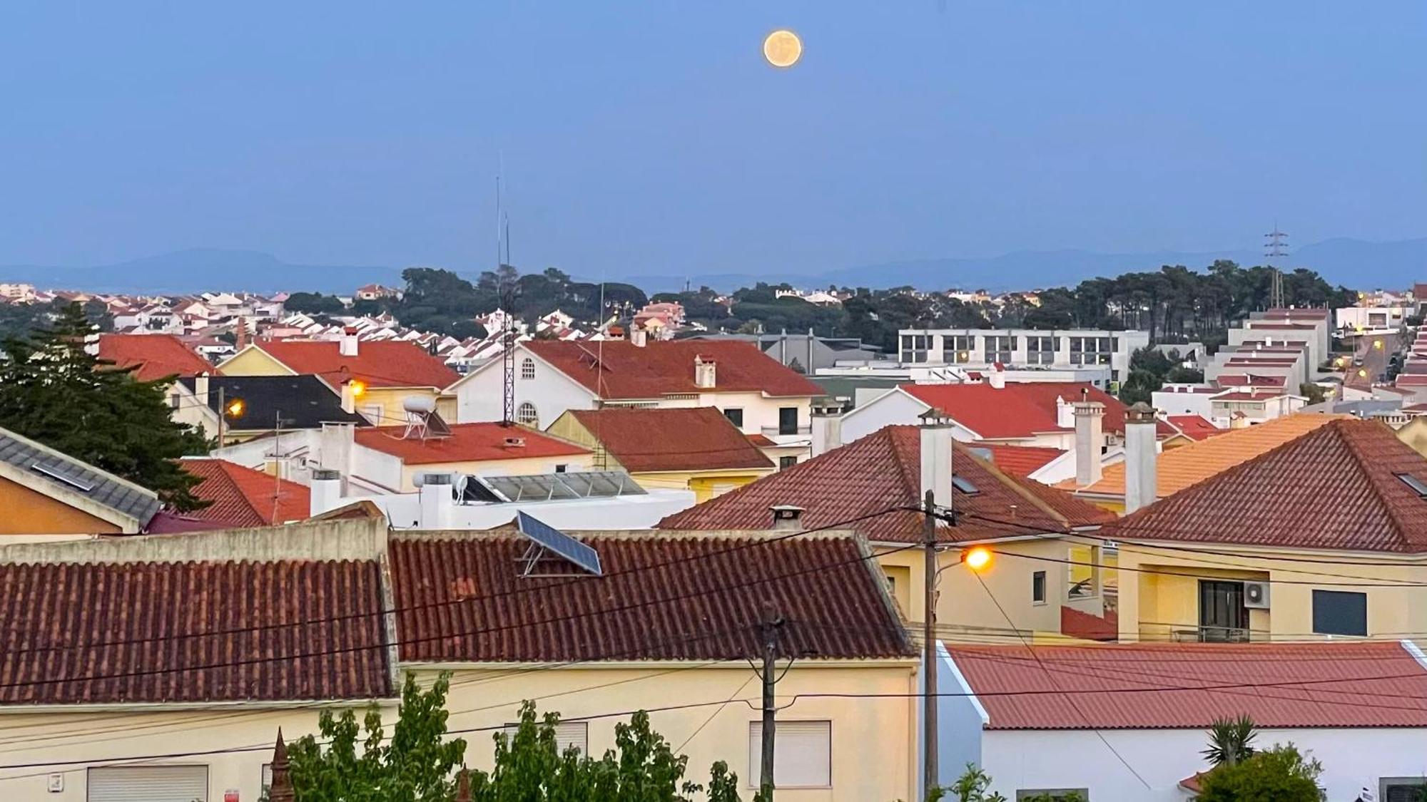 Lolik Villa Sobreda Екстериор снимка