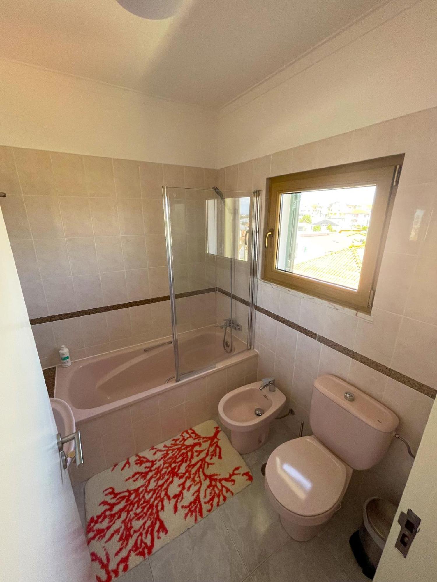 Lolik Villa Sobreda Екстериор снимка